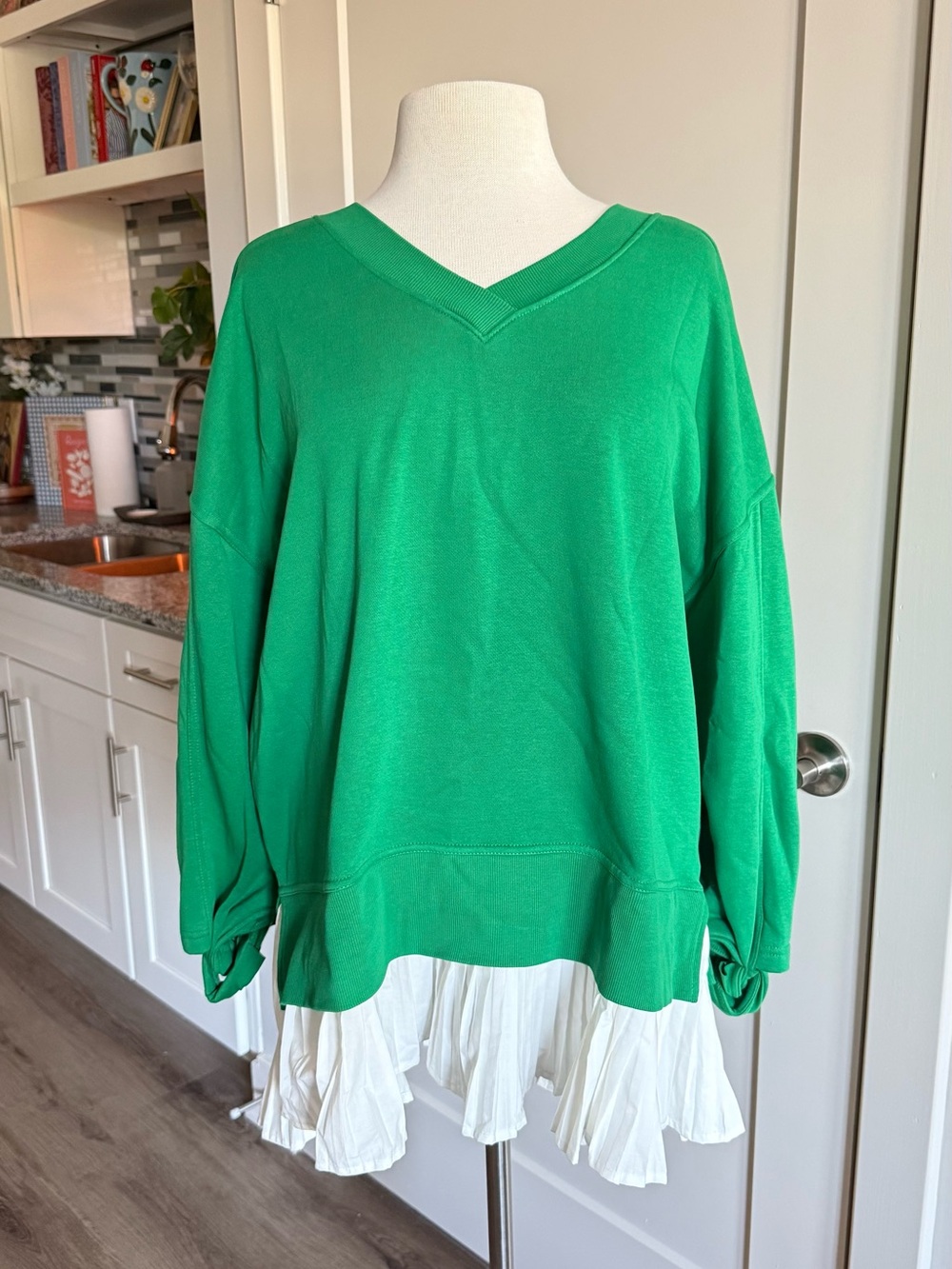 NWT Maeve Green V-Neck Sweatshirt with Pleated White Hem